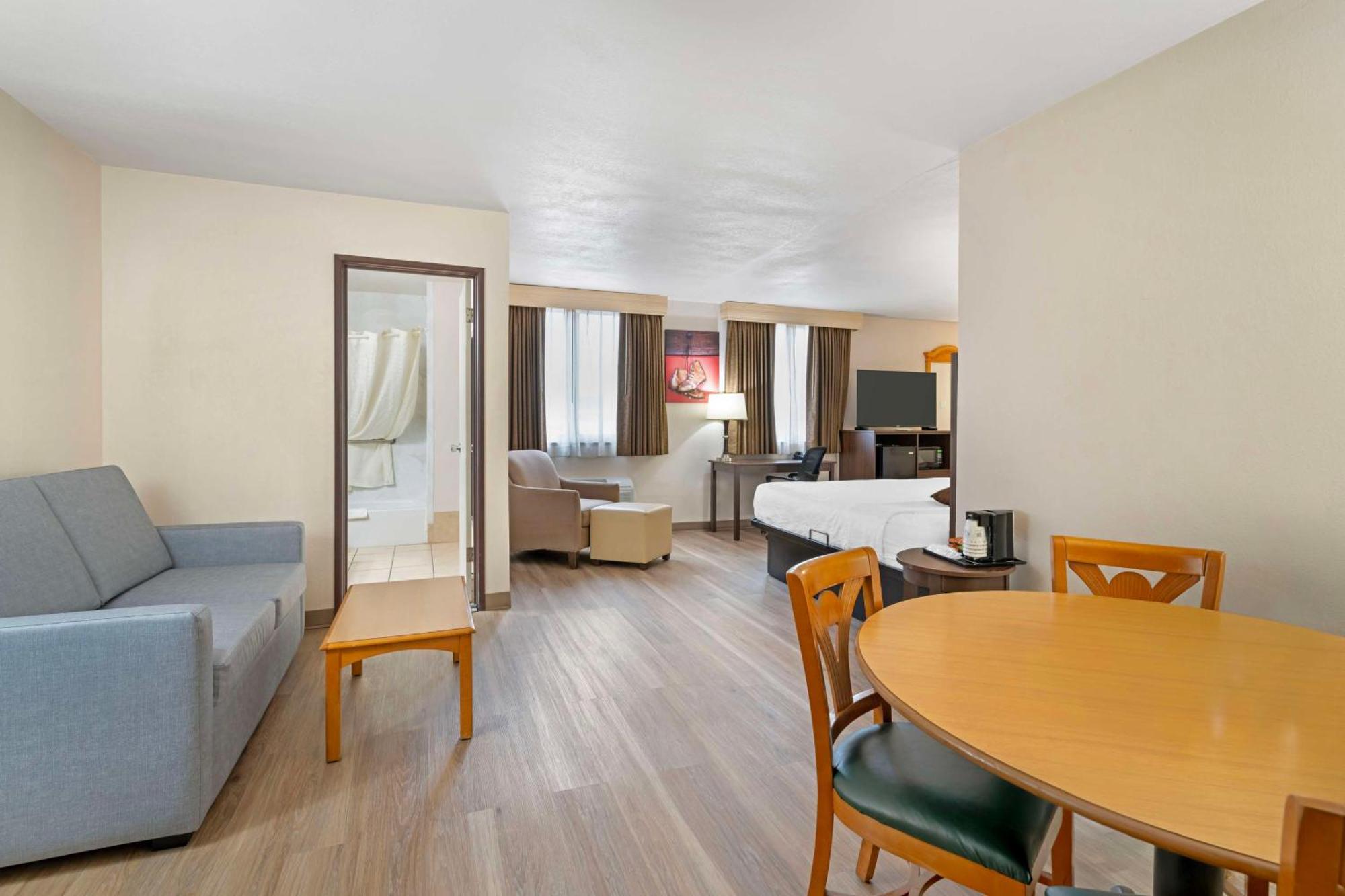 Best Western Green Bay Inn And Conference Center Екстериор снимка