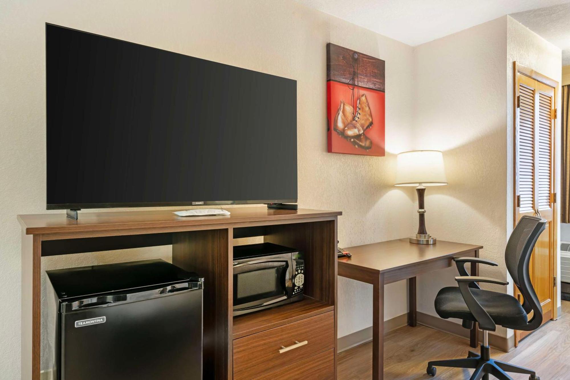 Best Western Green Bay Inn And Conference Center Екстериор снимка